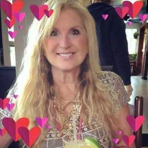 Meet your Posher,  tricia